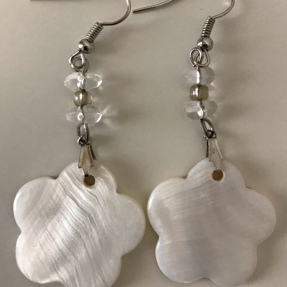 Hoop Earrings flower nacar